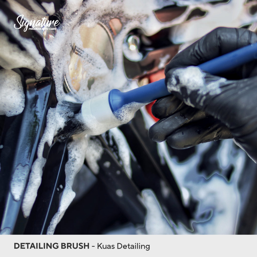 DETAILING BRUSH